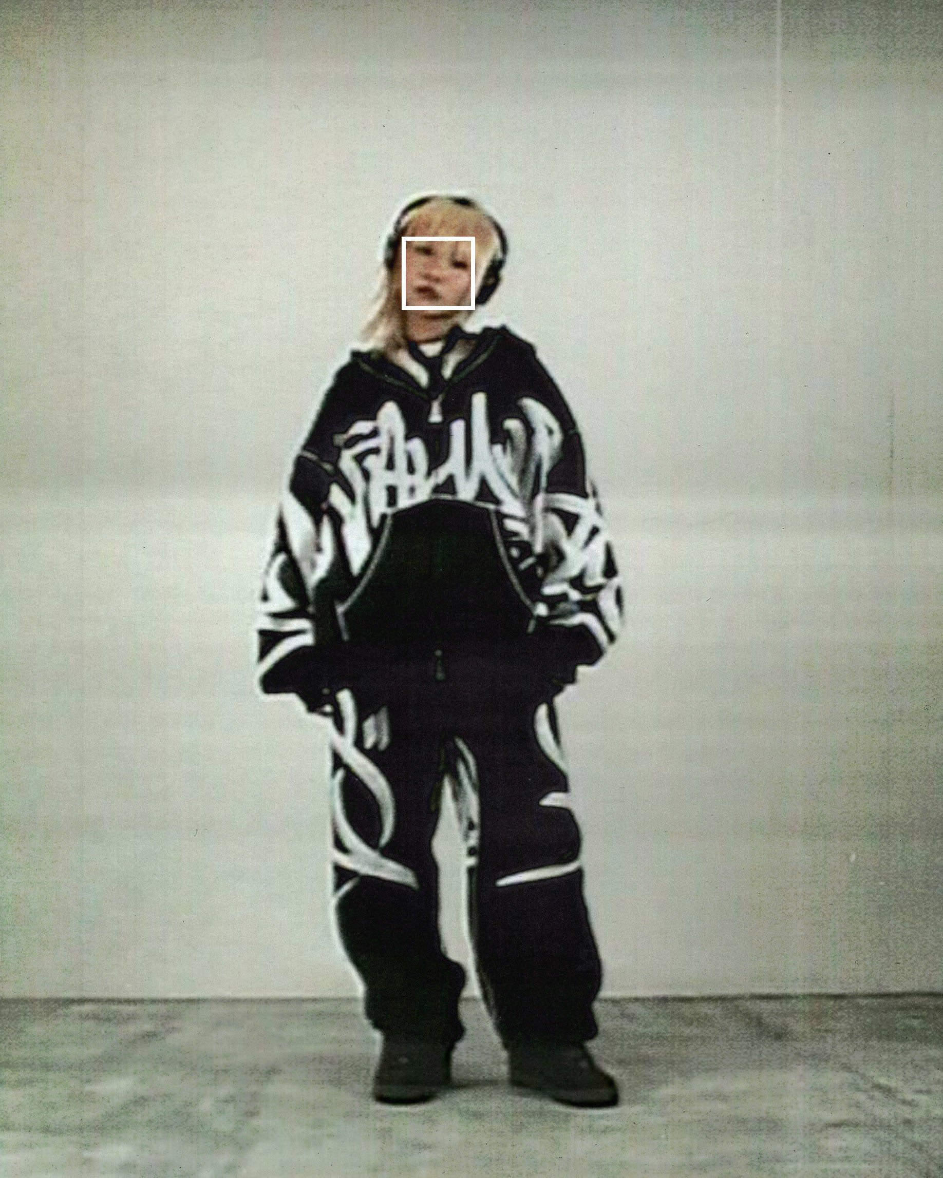 VANDALISM ZIP HOODIE STENCIL BLACK