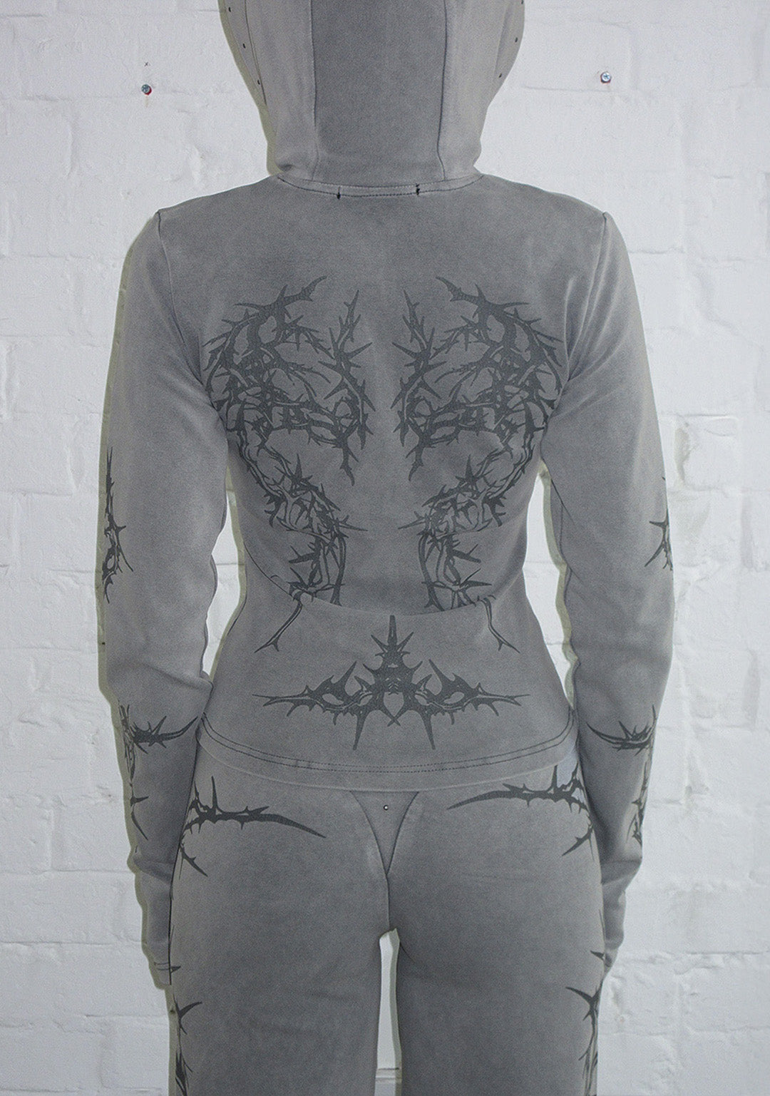 CURSE SCULPT STRETCH ZIP HOODIE WASHED GREY