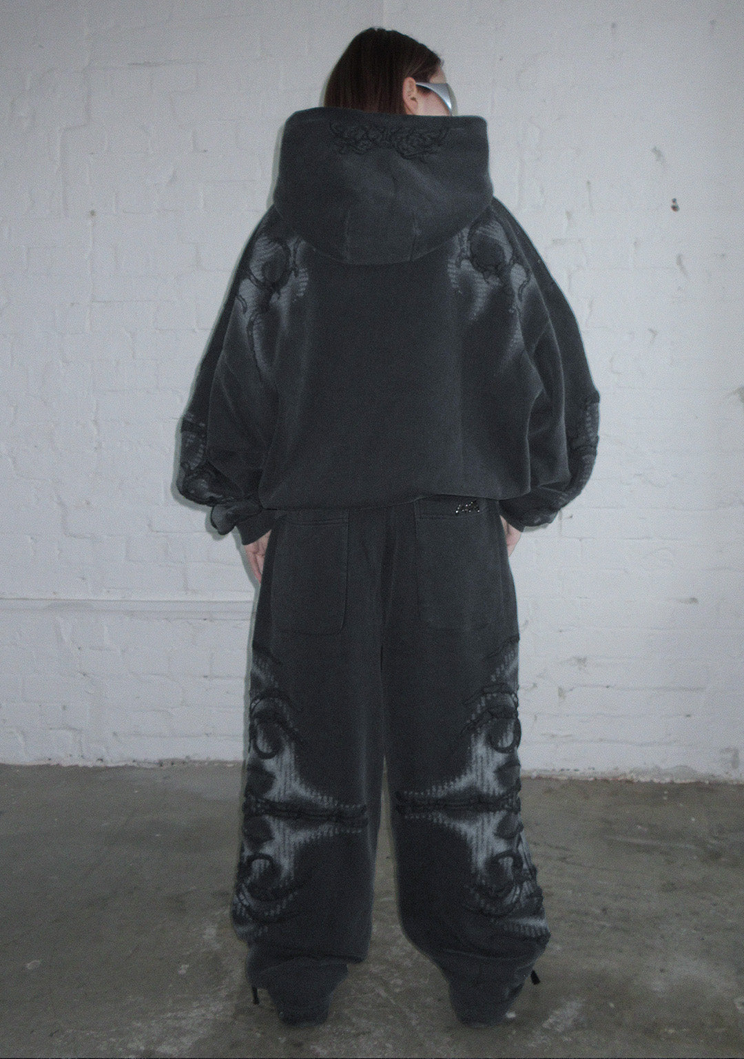 EUPHORIA PUFF PRINT HOODIE WASHED CHARCOAL