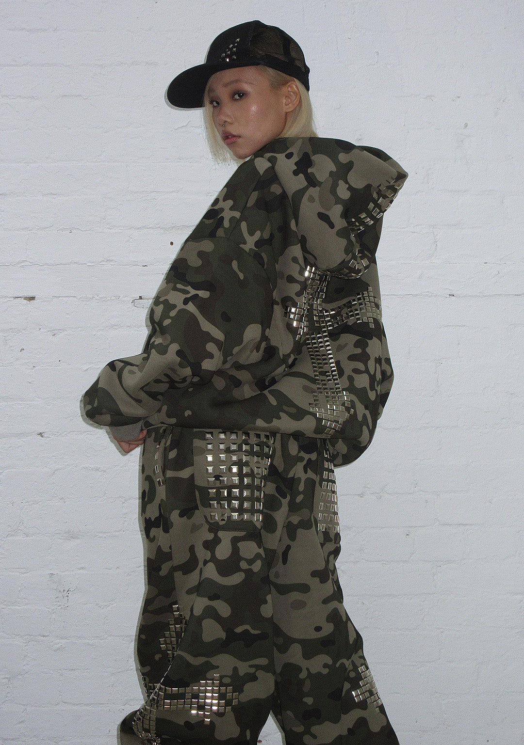 FAITHFUL STUDDED ZIP HOODIE CAMO