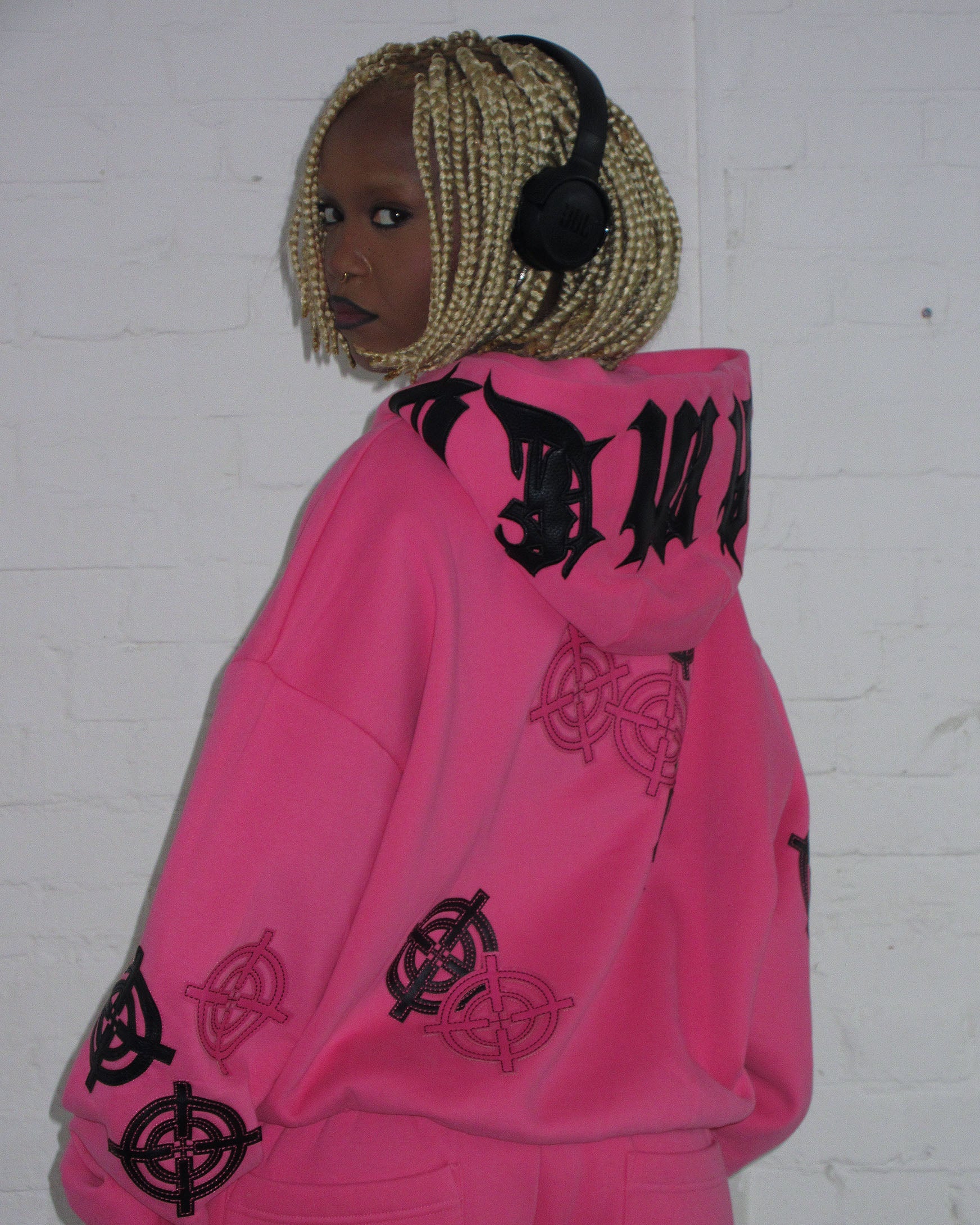 INCOGNITO ZIP HOODIE HOT PINK