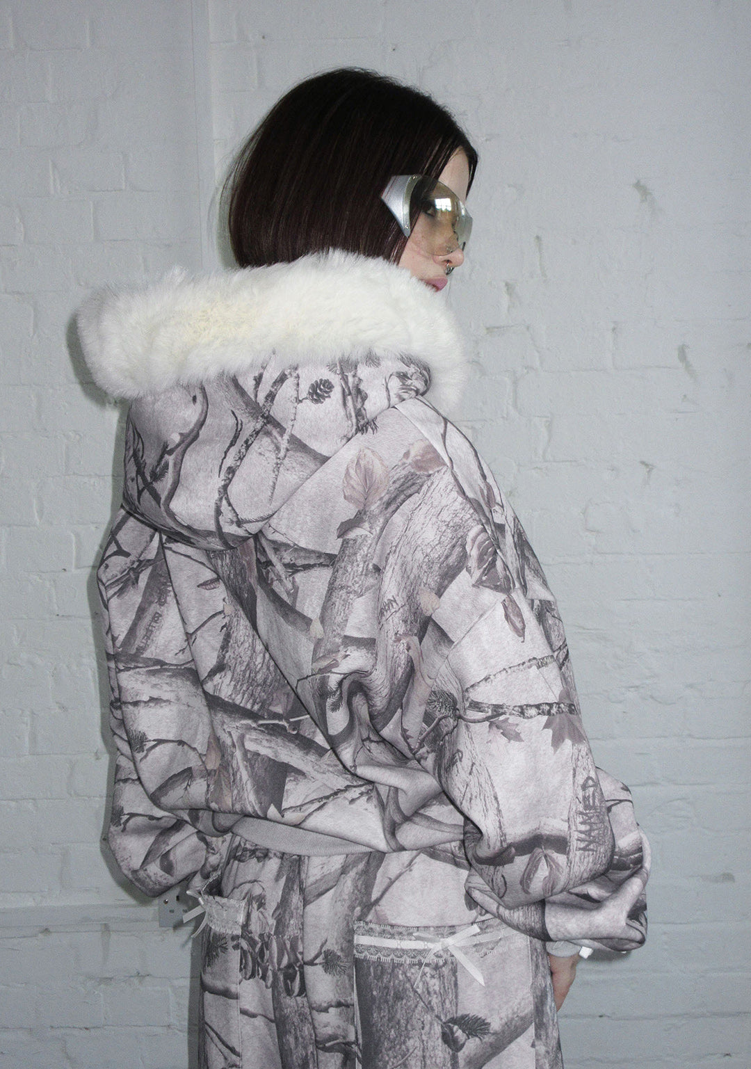 PREY FAUX FUR ZIP HOODIE SNOW (DETACHABLE FUR)