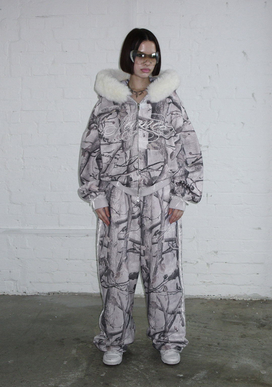 PREY FAUX FUR ZIP HOODIE SNOW (DETACHABLE FUR)