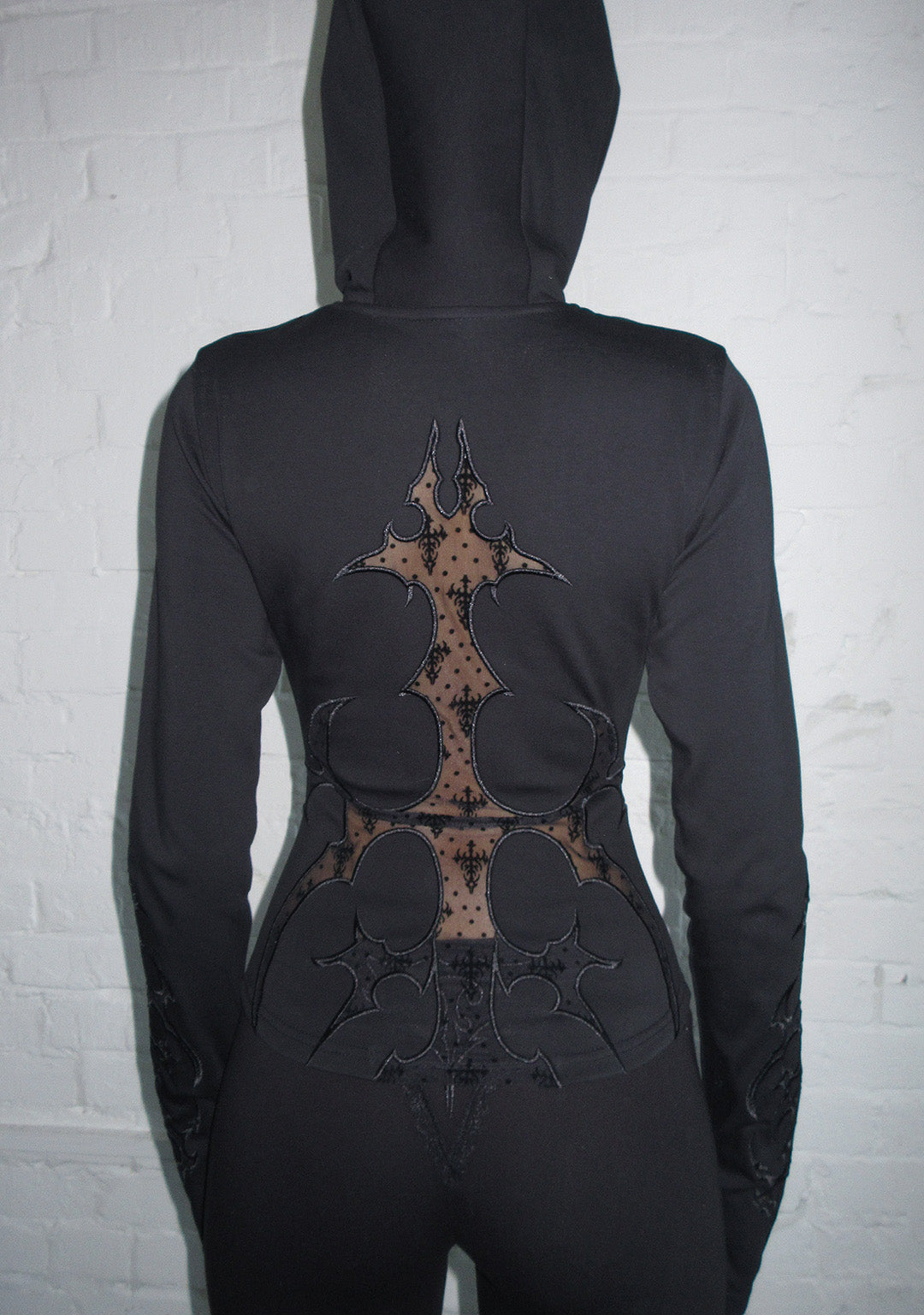 SINNER LACE CUT OUT SCULPT STRETCH ZIP HOODIE BLACK