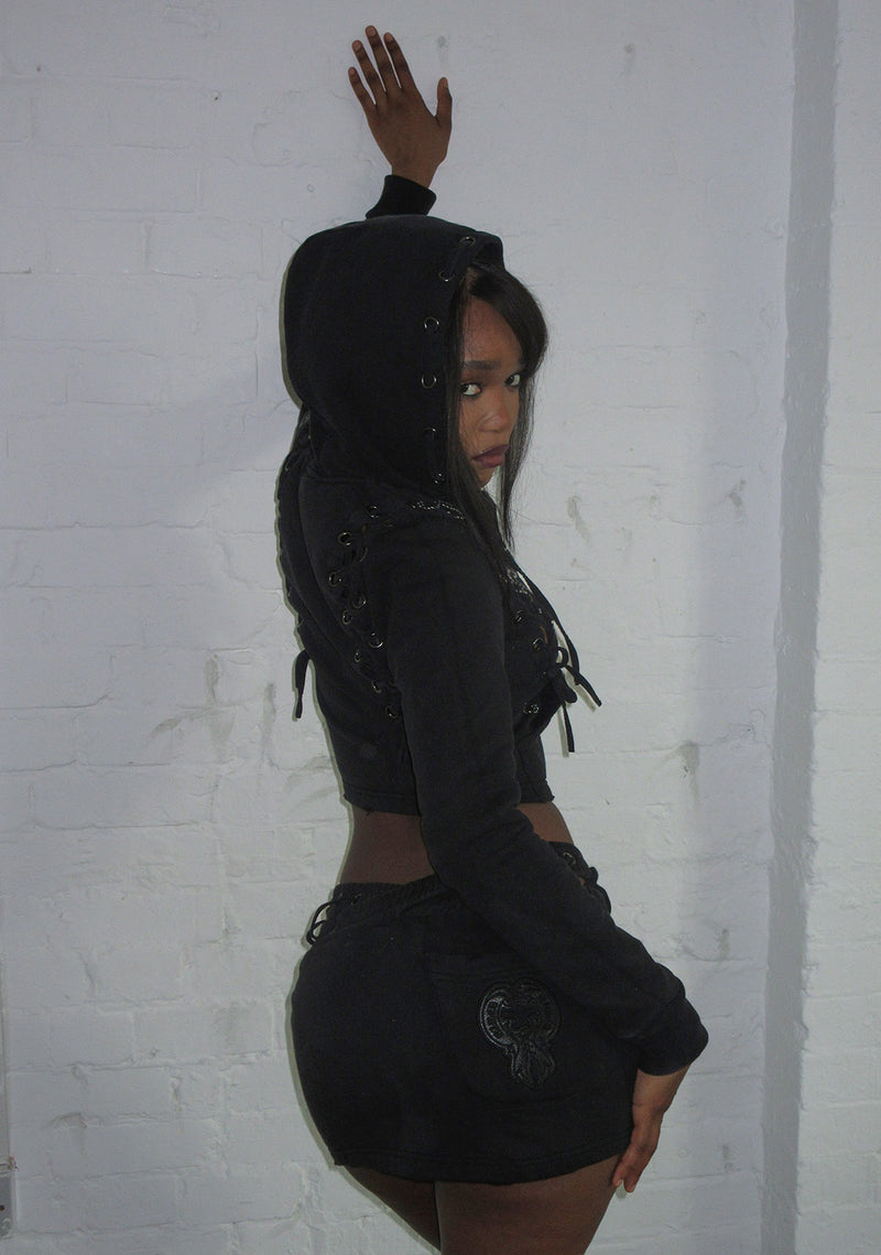 VENDETTA LACE UP MICRO SKIRT BLACK VINTAGE WASH