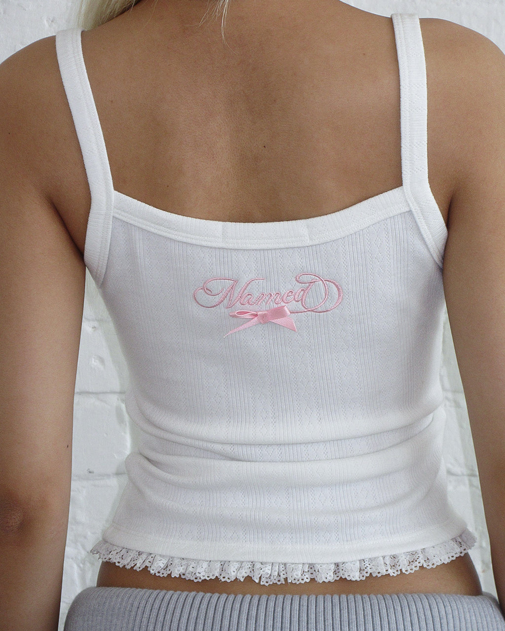 eyelet ribbon cami (white × blue ribbon) eyelet ribbon cami (white × blue ribbon) Womens White Ribbon
