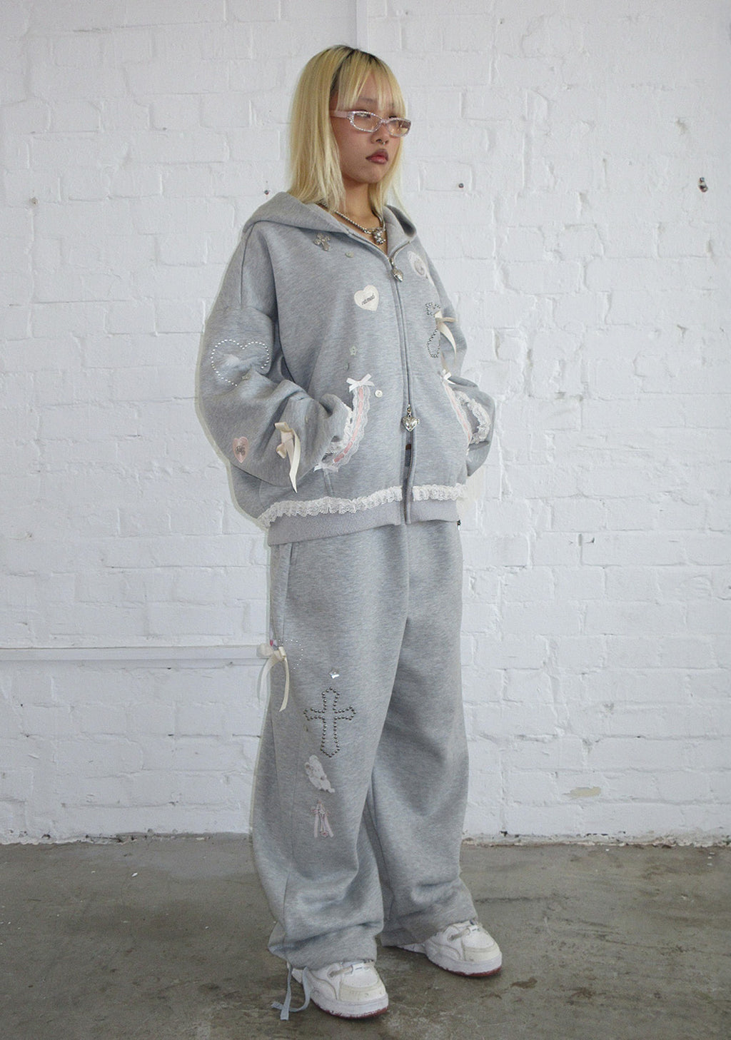 whisper-zip-hoodie-grey-marl-