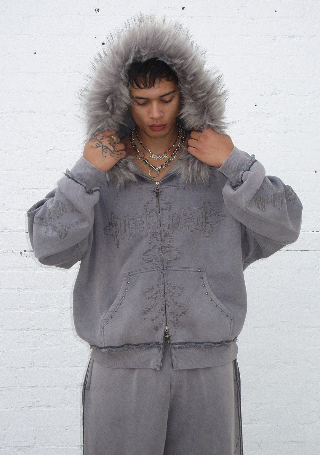 FERAL FAUX FUR STUDDED ZIP HOODIE WASHED GREY (DETACHABLE FUR)