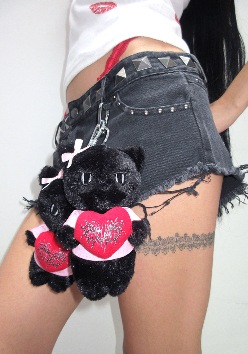 404 ERROR COLD HEART KITTY CHARM BLACK
