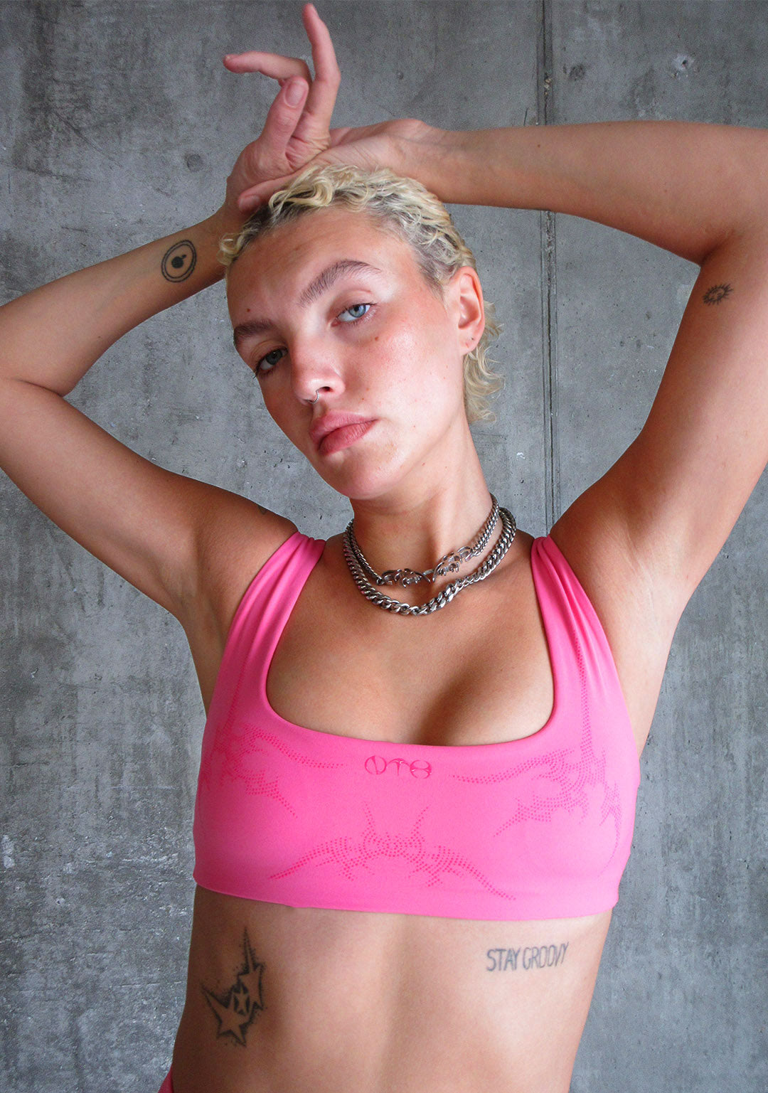 Nth ACTIVE CYBER SPORTS BRA HOT PINK