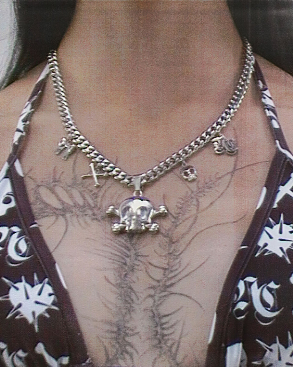 SKULL CHARMS CHAIN