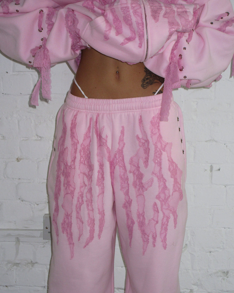 BAD ROMANCE LACE RIBBON OVERSIZED SWEATPANTS BABY PINK