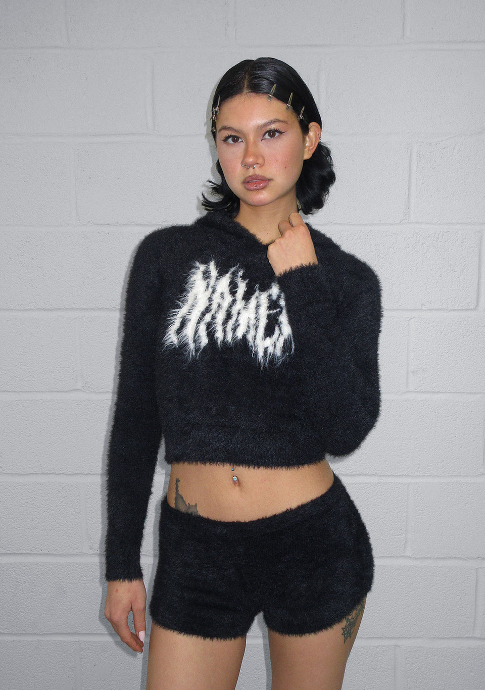 BITTERSWEET FLUFFY KNIT MICRO HOTPANT SHORTS BLACK