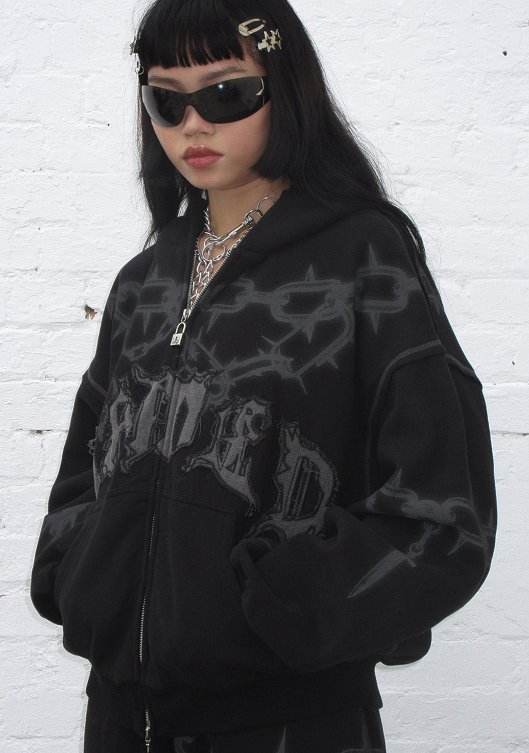 CHAINS ZIP HOODIE BLACK