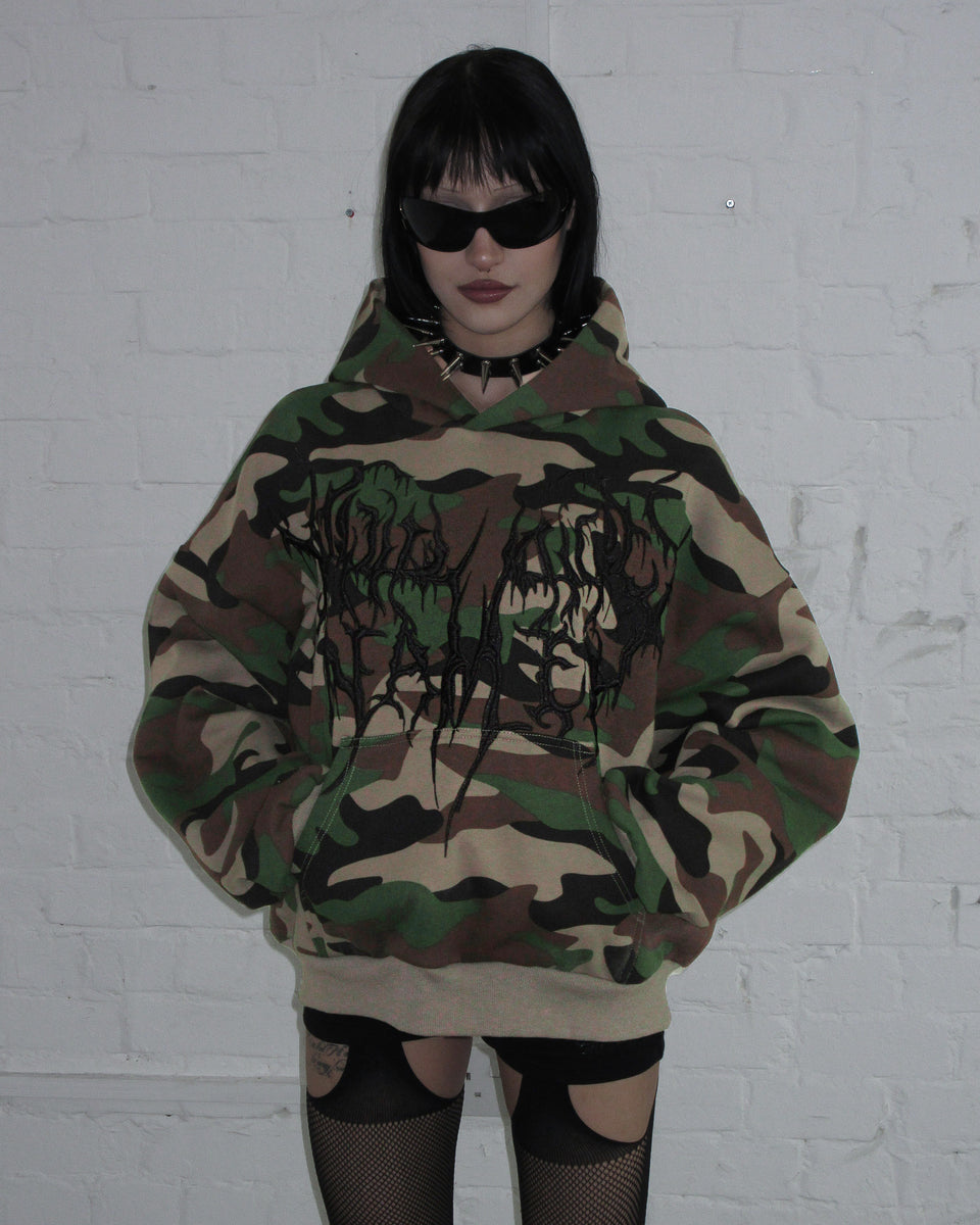 COLD HEART EMBROIDERED HOODIE CAMO