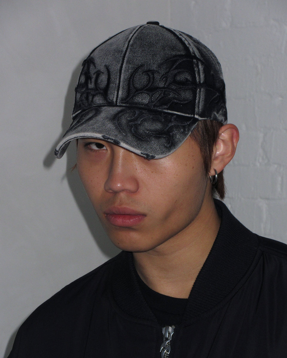 CRASH EMBROIDERED DENIM CAP WASHED BLACK