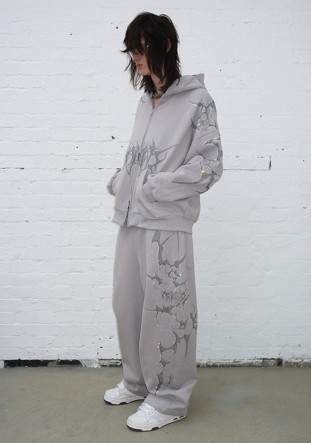 CRASH RHINESTONE OVERSIZED SWEATPANTS SMOKE GREY