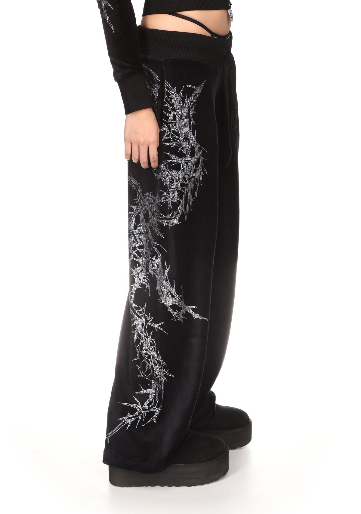 CURSE RHINESTONE VELOUR SWEATPANTS BLACK