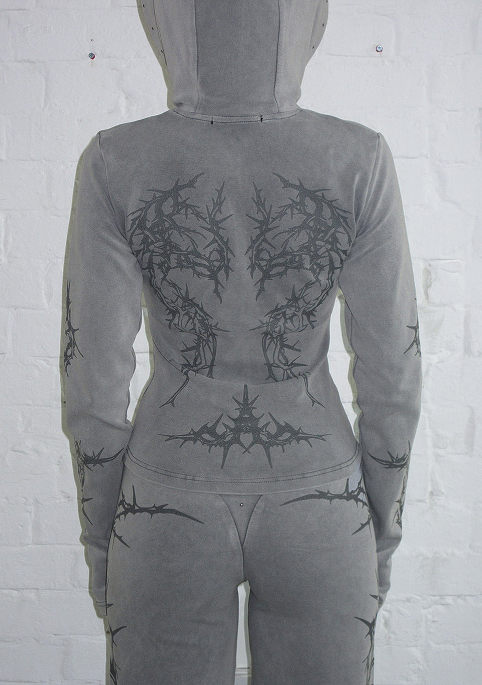 CURSE SCULPT STRETCH ZIP HOODIE WASHED GREY