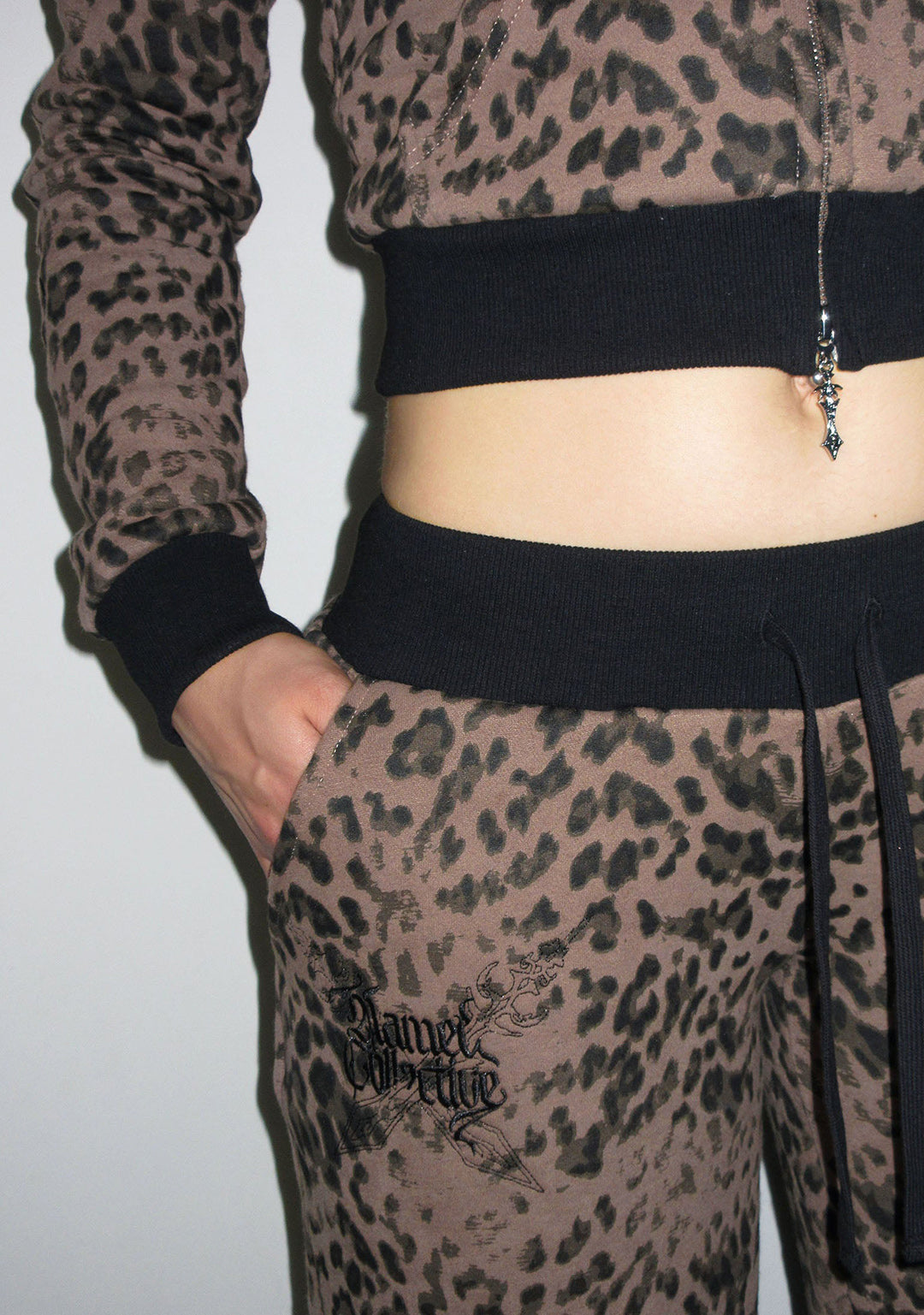 DAGGERS STRAIGHT LEG SWEATPANTS LEOPARD
