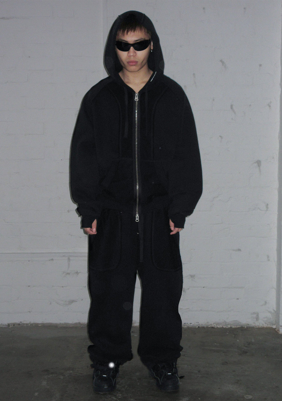 DECONSTRUCTED ZIP HOODIE JET BLACK