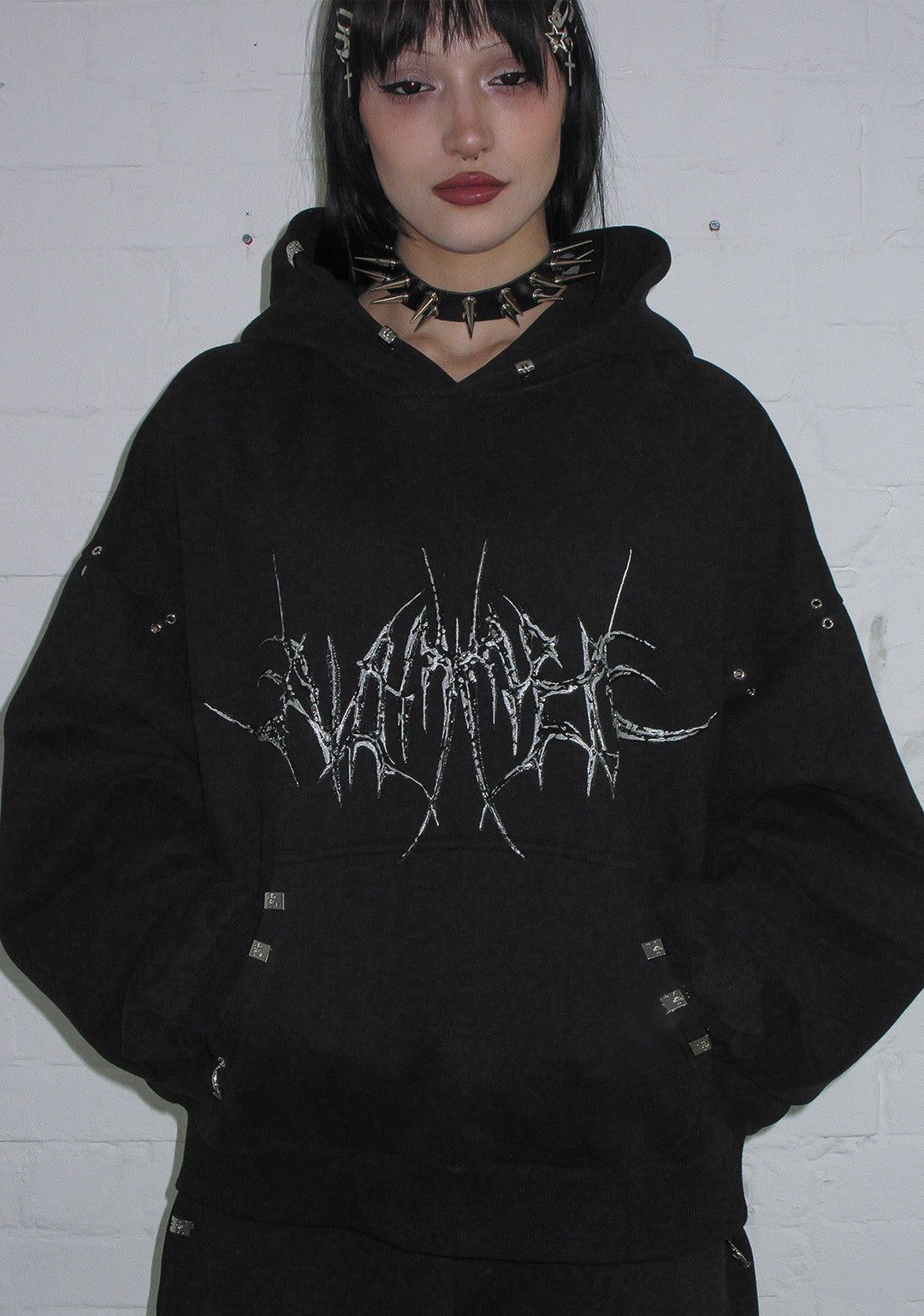 DESTROY CHROME PIERCED HOODIE BLACK