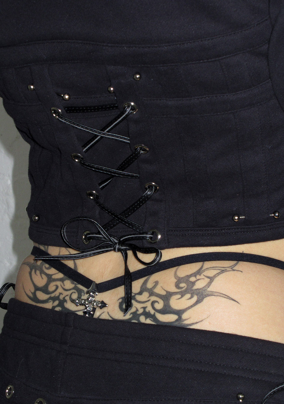 DESTROY PIERCED CORSET ZIP HOODIE BLACK