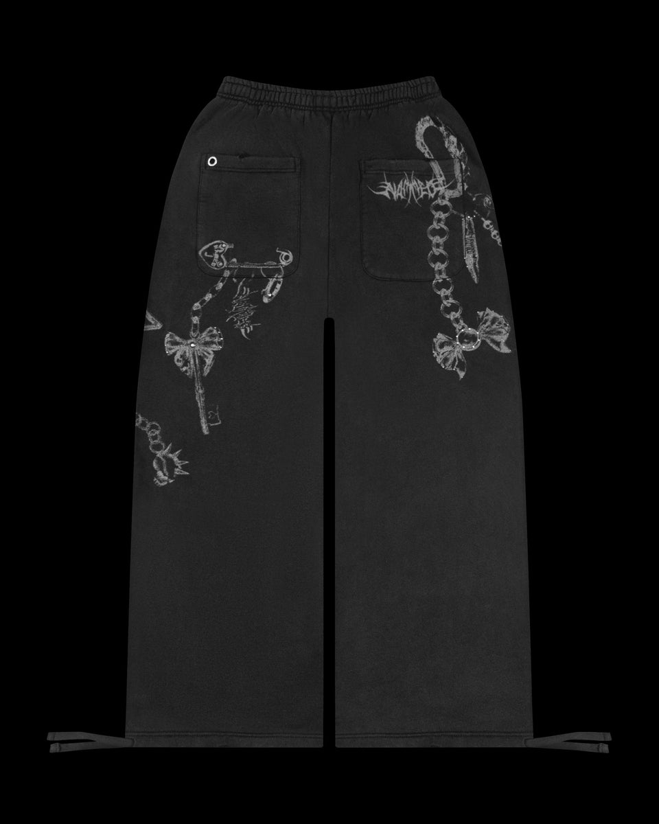 DESTROY STUDDED OVERSIZED SWEATPANTS BLACK VINTAGE WASH