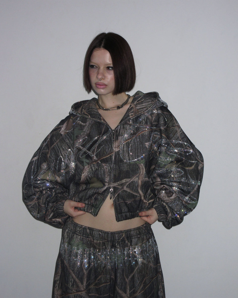 ENEMY RHINESTONE CROP ZIP HOODIE TREE CAMO