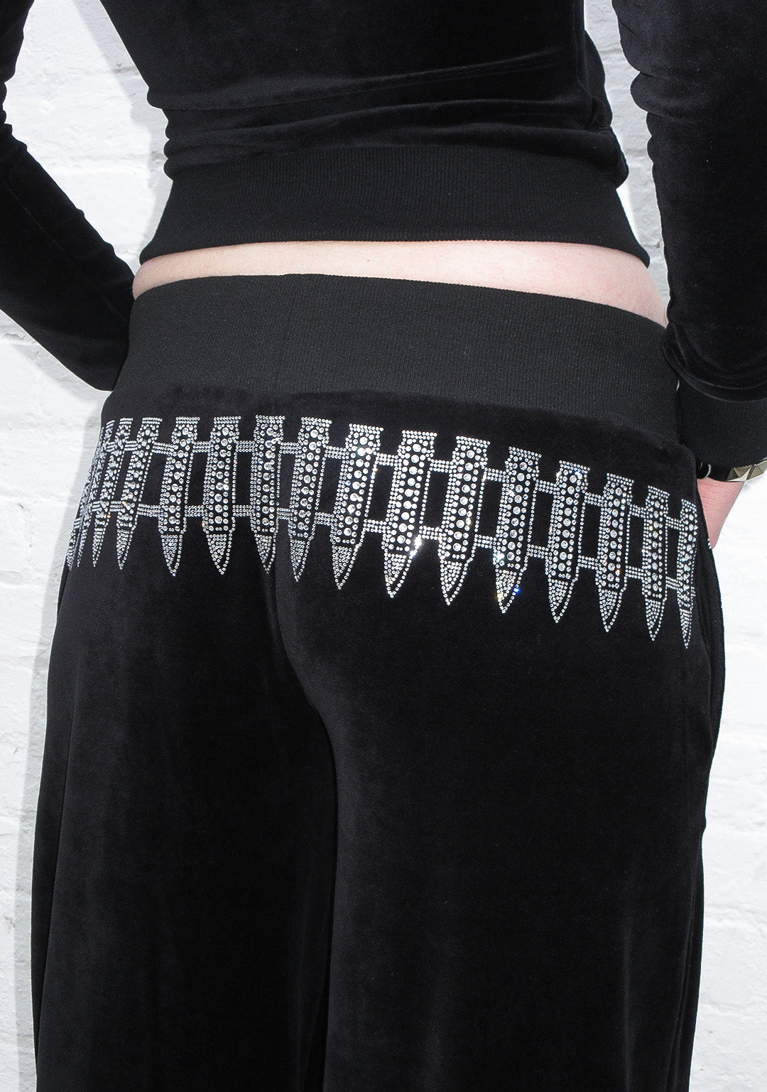 ENEMY RHINESTONE VELOUR SWEATPANTS BLACK