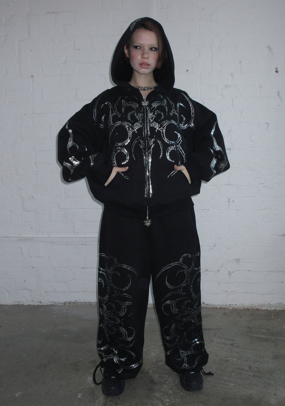 EUPHORIA DISTRESSED PRINT CHROME ZIP HOODIE BLACK