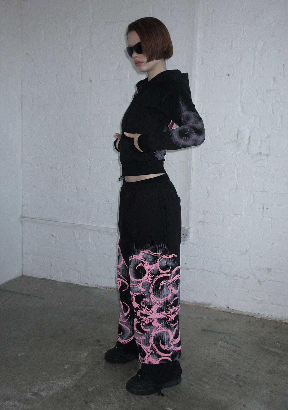 EUPHORIA PUFF PRINT OVERSIZED SWEATPANTS BLACK