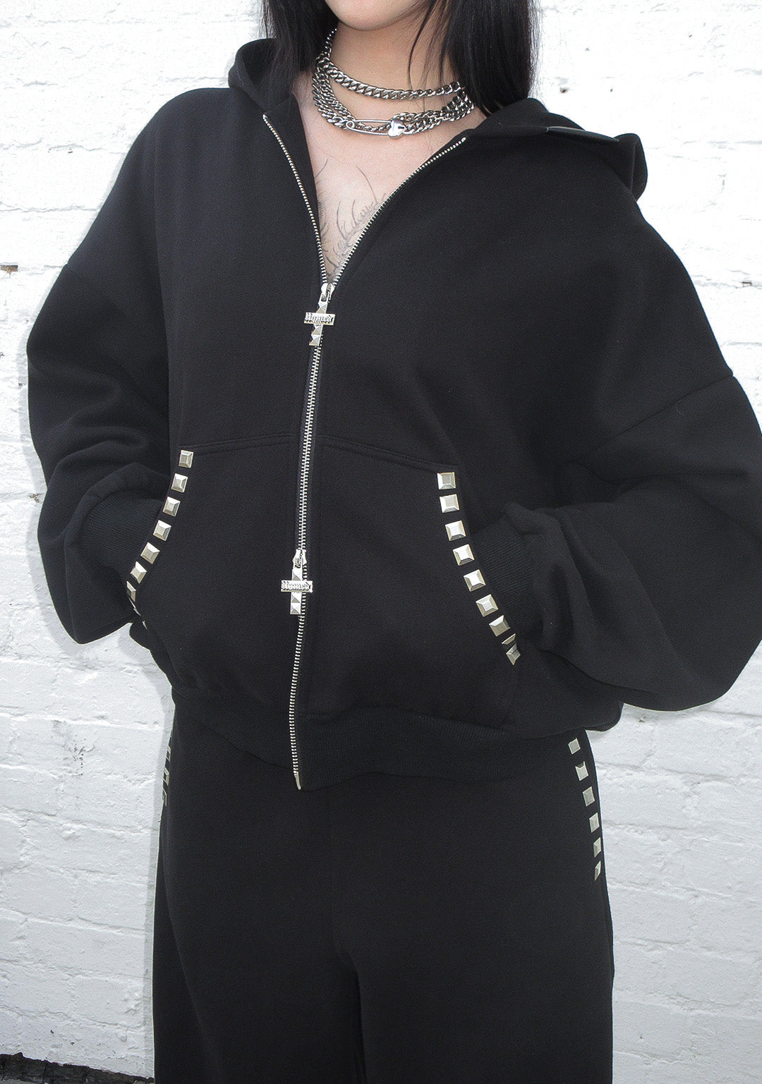 FAITHFUL STUDDED ZIP HOODIE BLACK
