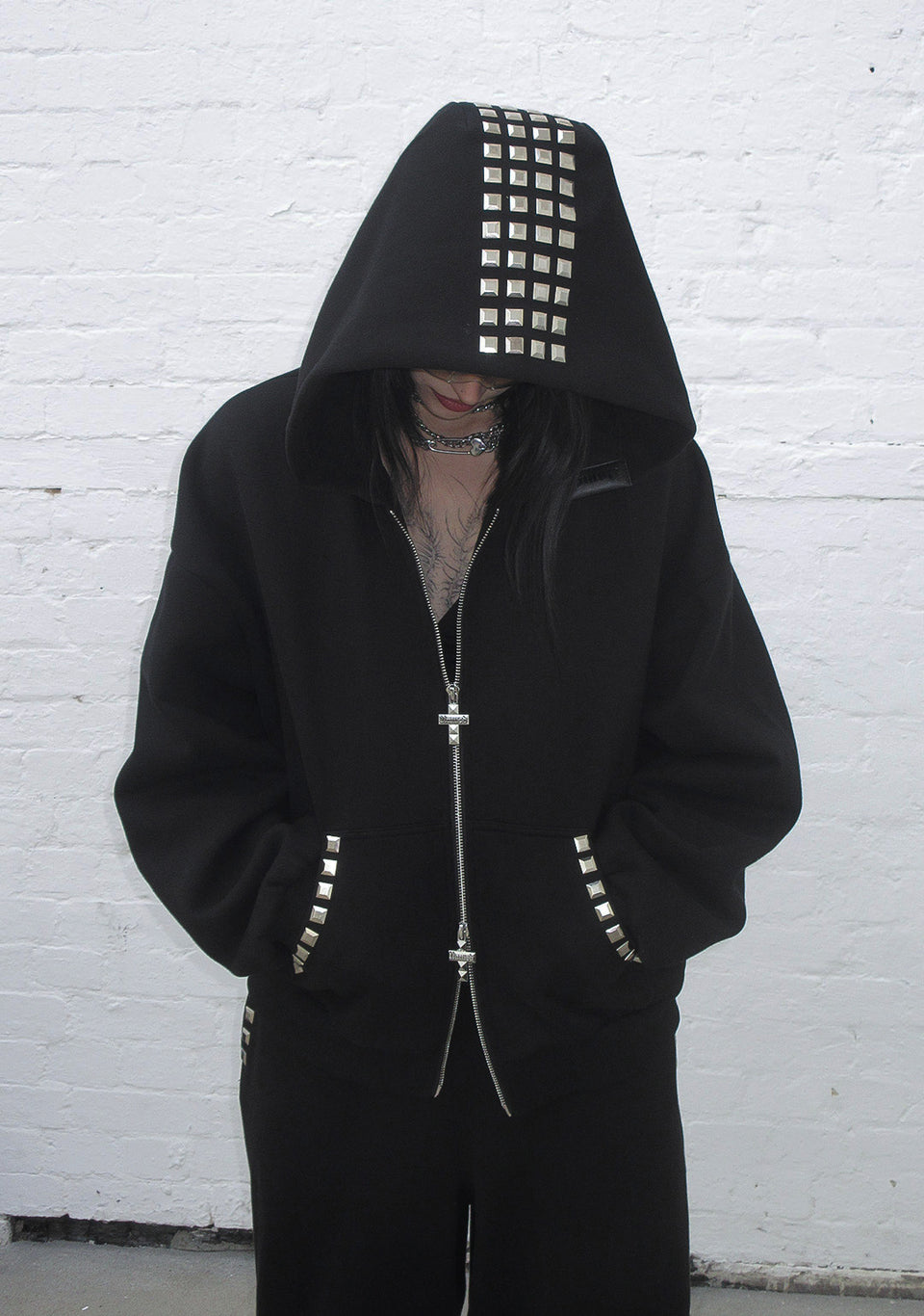 FAITHFUL STUDDED ZIP HOODIE BLACK