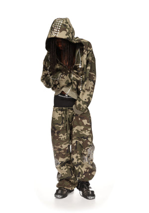 FAITHFUL STUDDED OVERSIZED SWEATPANTS CAMO