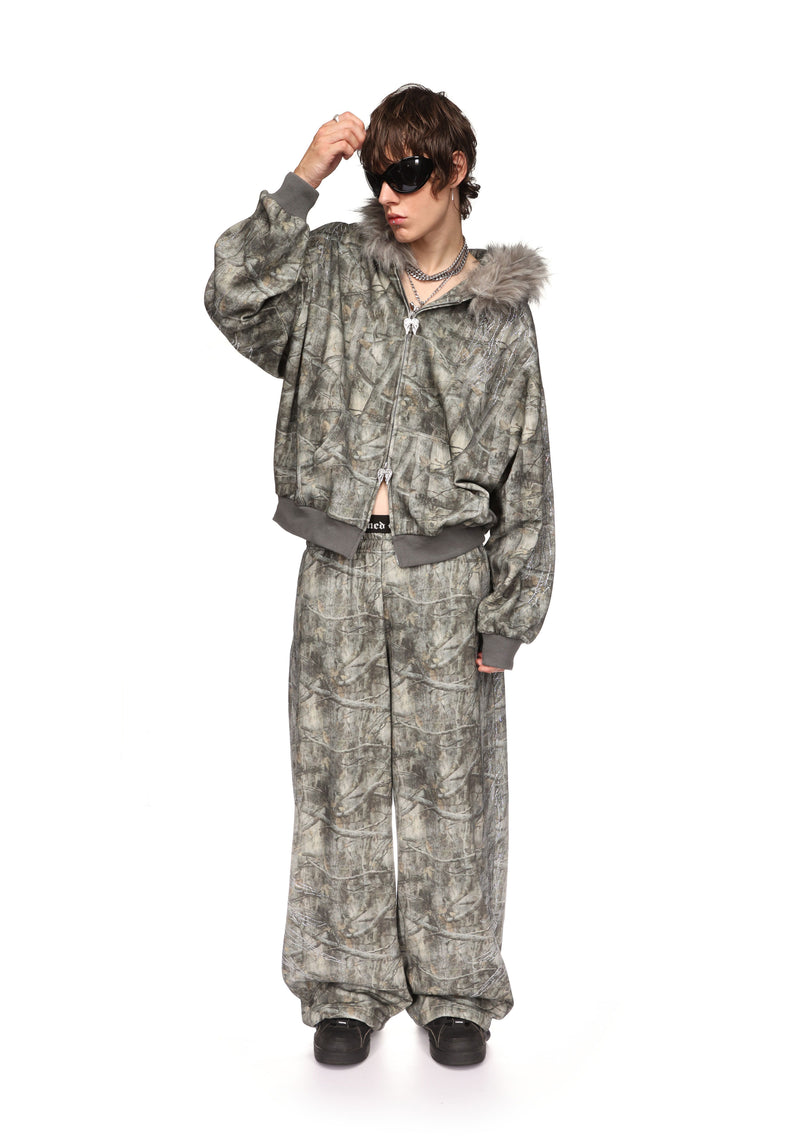FALLEN RHINESTONE OVERSIZED SWEATPANTS TREE CAMO