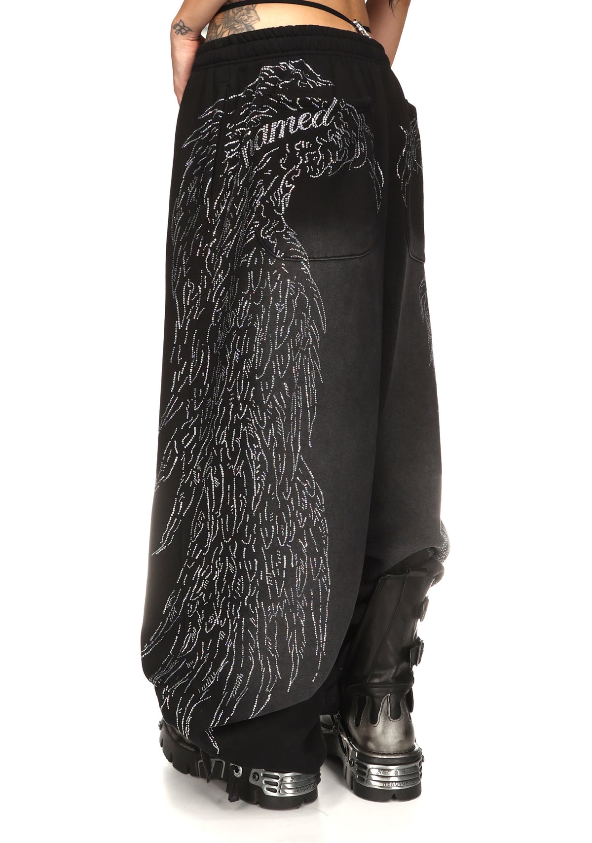FALLEN RHINESTONE OVERSIZED SWEATPANTS WASHED BLACK