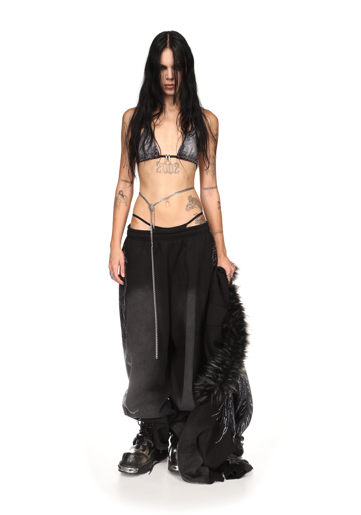 FALLEN RHINESTONE OVERSIZED SWEATPANTS WASHED BLACK