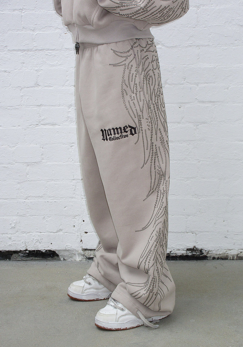 FALLEN STUDDED OVERSIZED SWEATPANTS BONE
