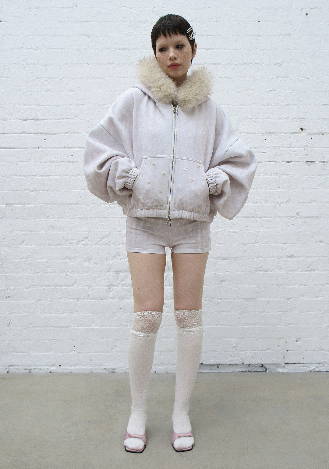 FAWN FAUX FUR CROP ZIP HOODIE OFF WHITE (DETACHABLE FUR)
