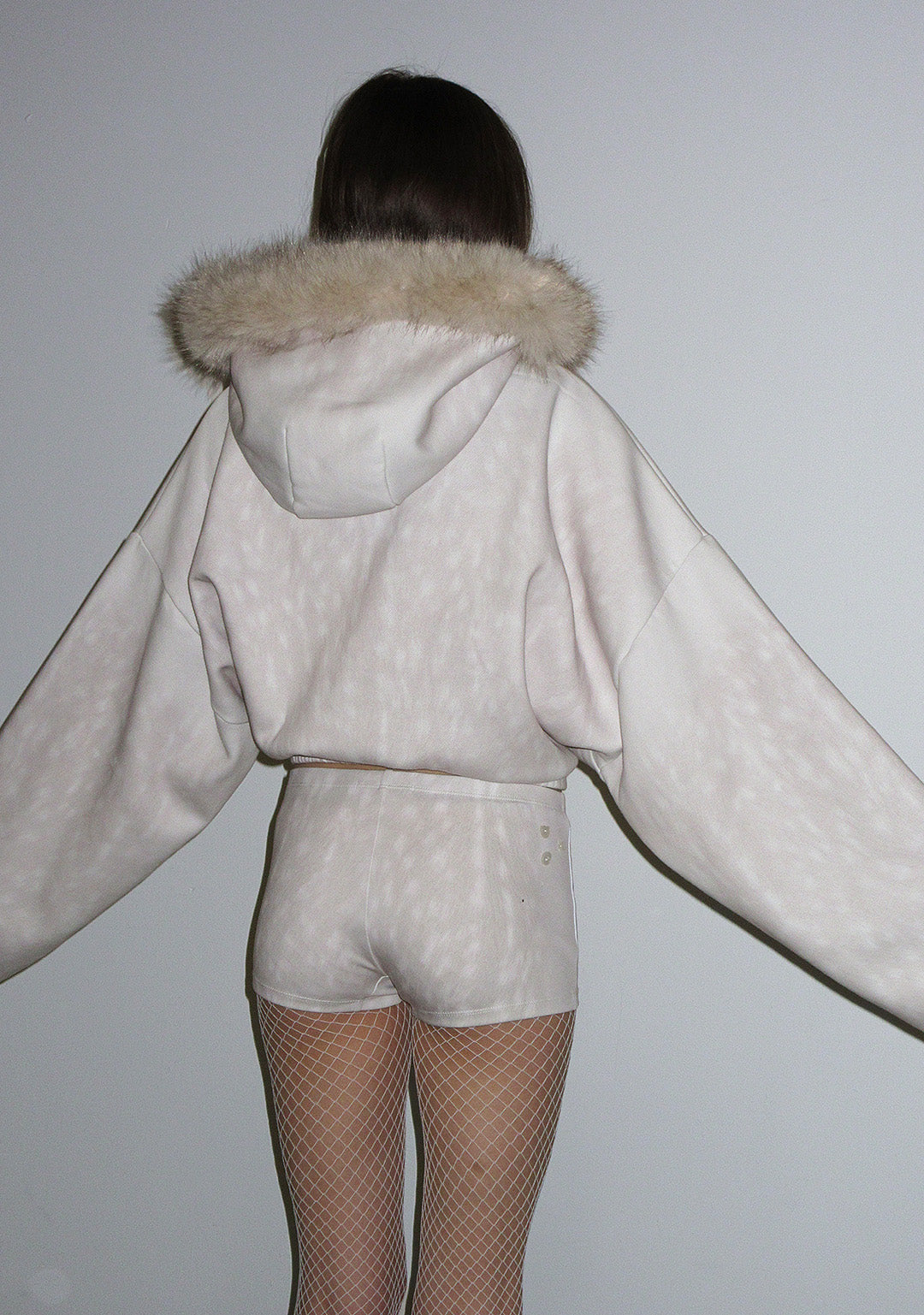 FAWN FAUX FUR CROP ZIP HOODIE OFF WHITE (DETACHABLE FUR)