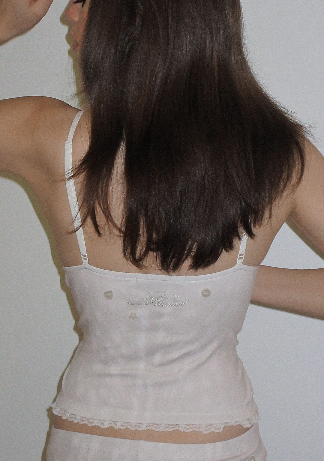 FAWN FITTED CAMI TOP OFF WHITE