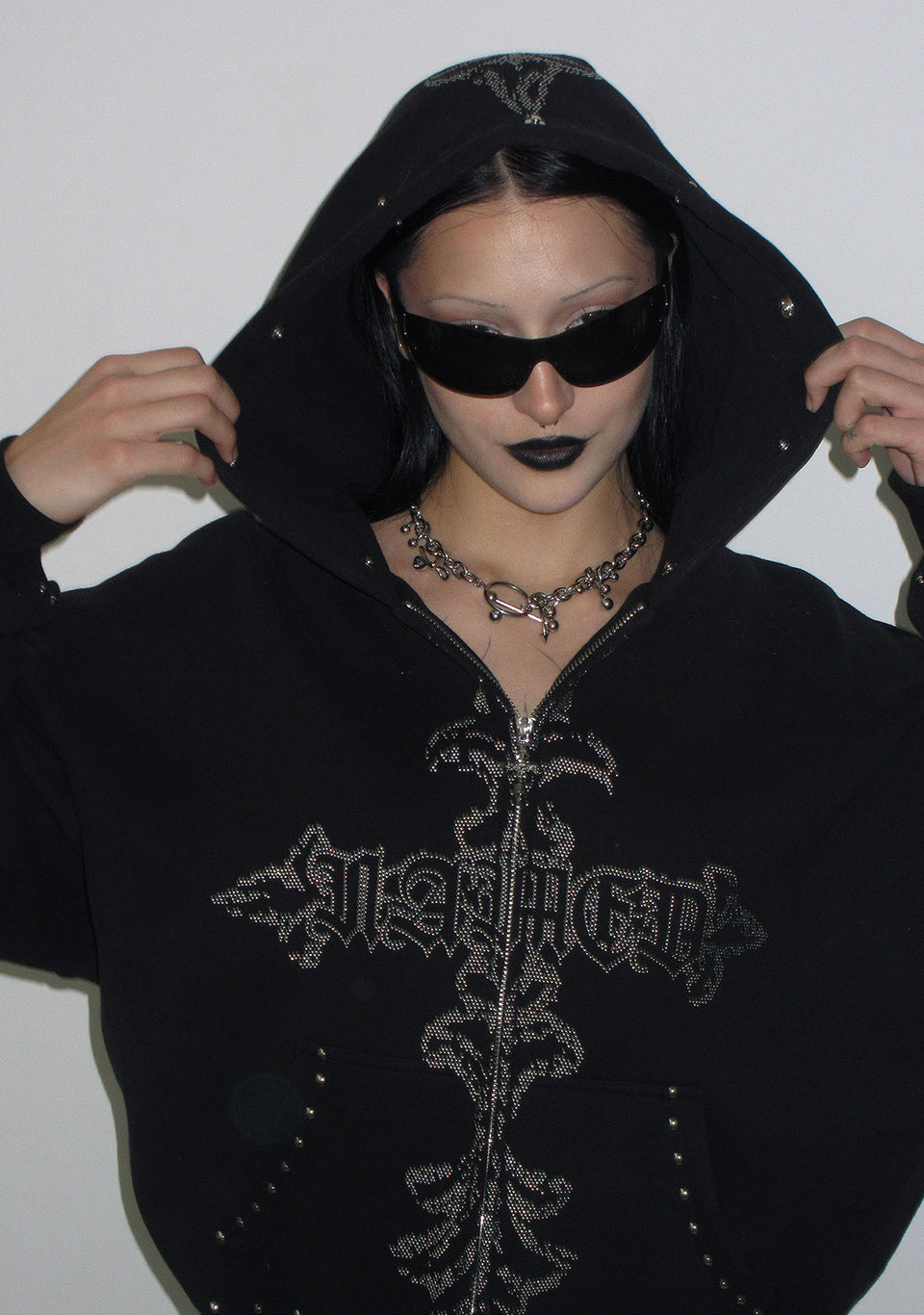 FERAL FAUX FUR STUDDED ZIP HOODIE BLACK (DETACHABLE FUR)