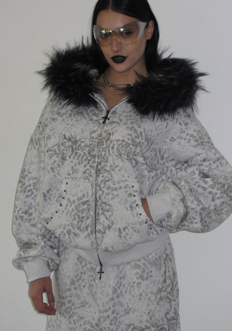 FERAL STUDDED ZIP HOODIE SNOW LEOPARD (DETACHABLE FUR)