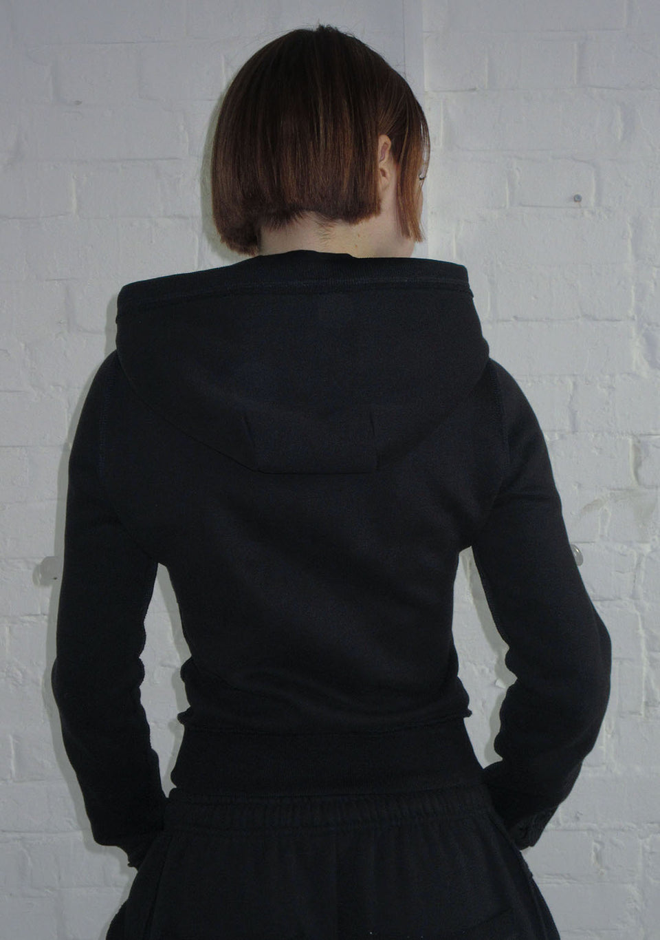 GHOST EMBROIDERED FITTED ZIP HOODIE BLACK