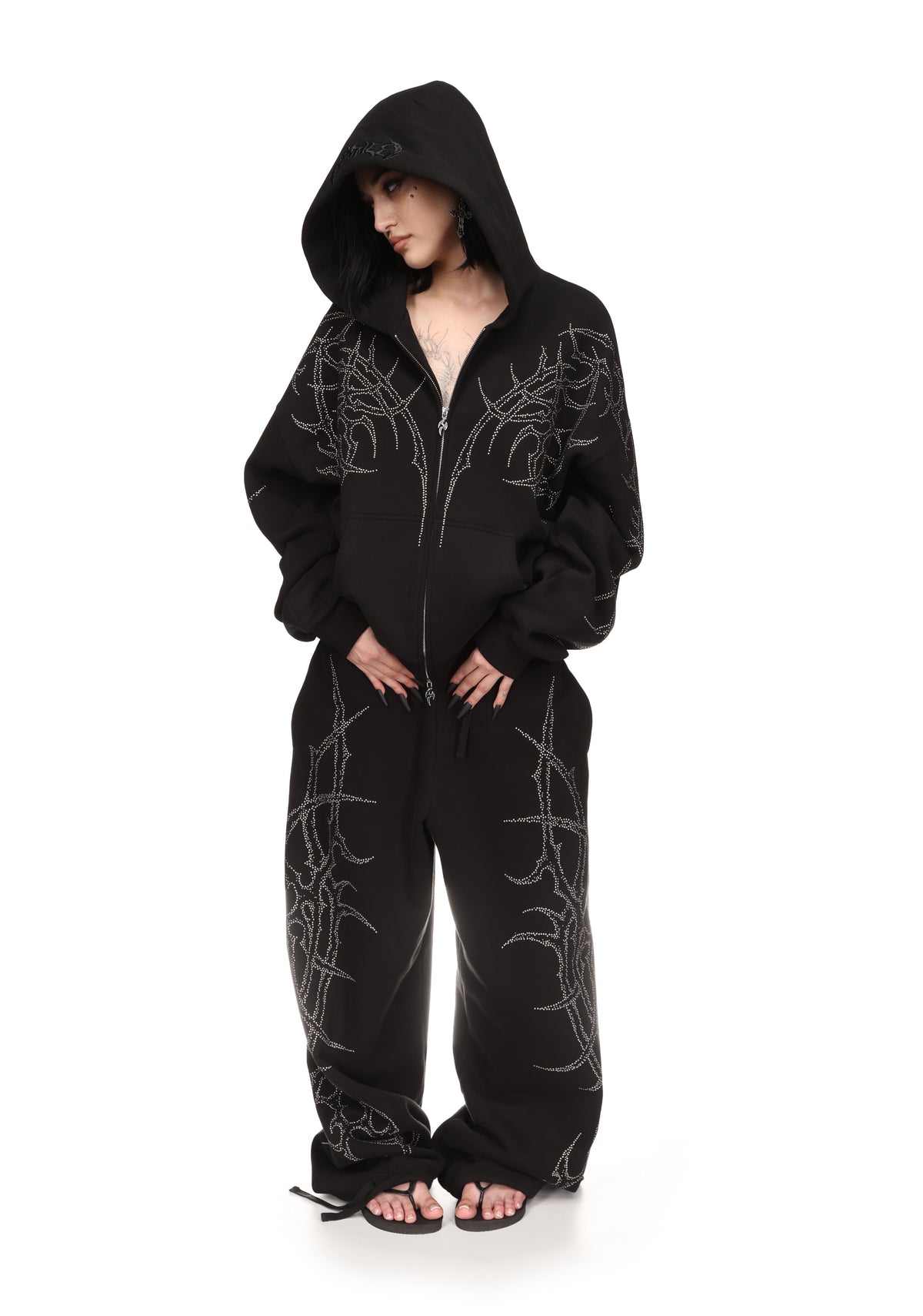 HAUNT STUDDED ZIP HOODIE BLACK