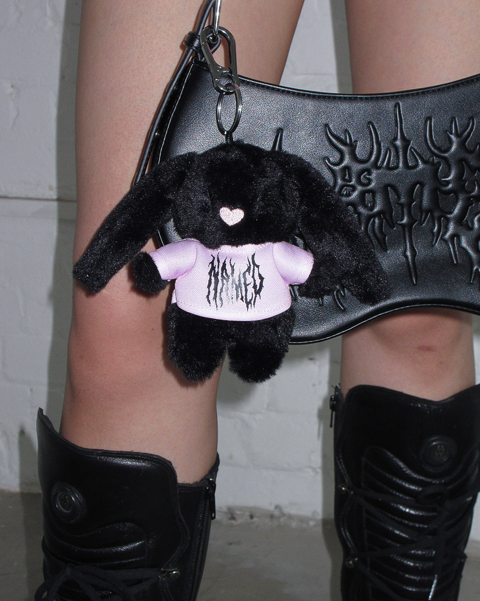 MALFUNCTION BUNNY CHARM BLACK
