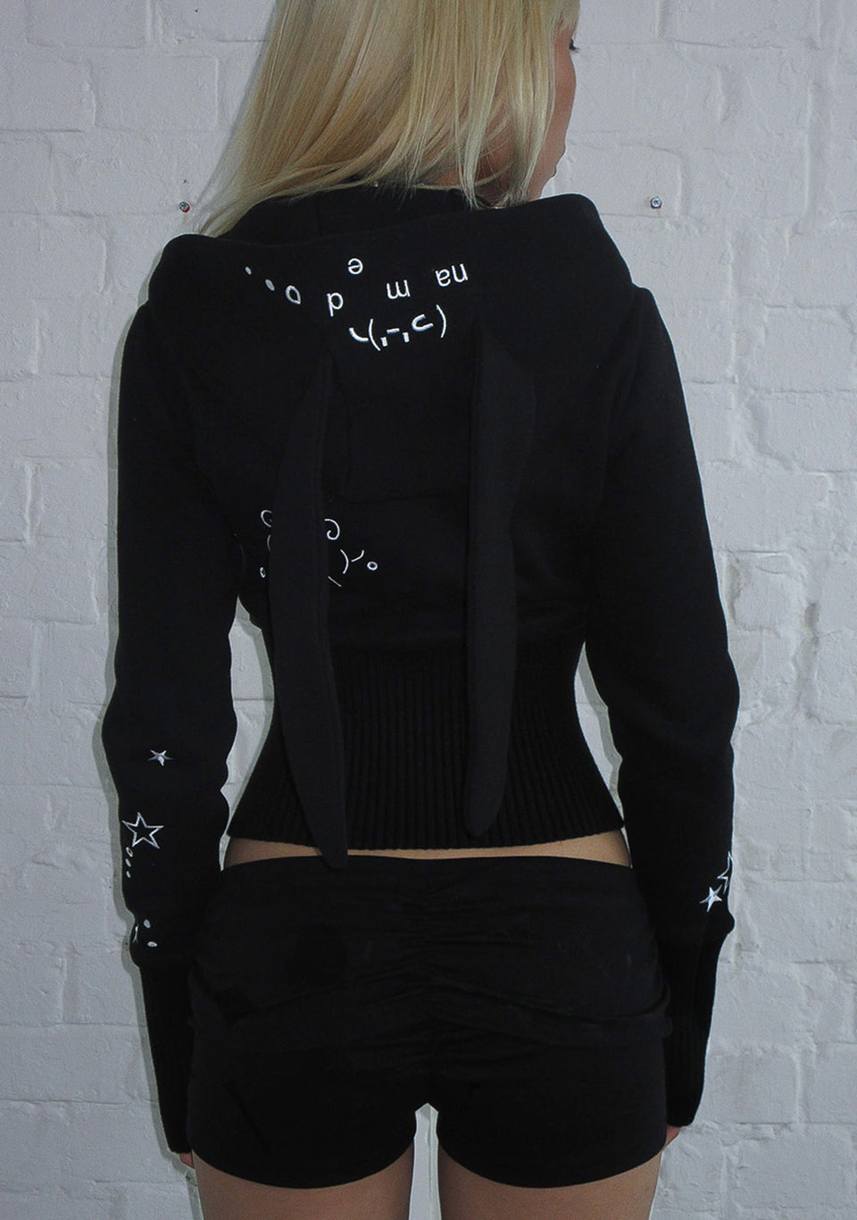 MALFUNCTION BUNNY FITTED HOODIE BLACK (DETACHABLE EARS)
