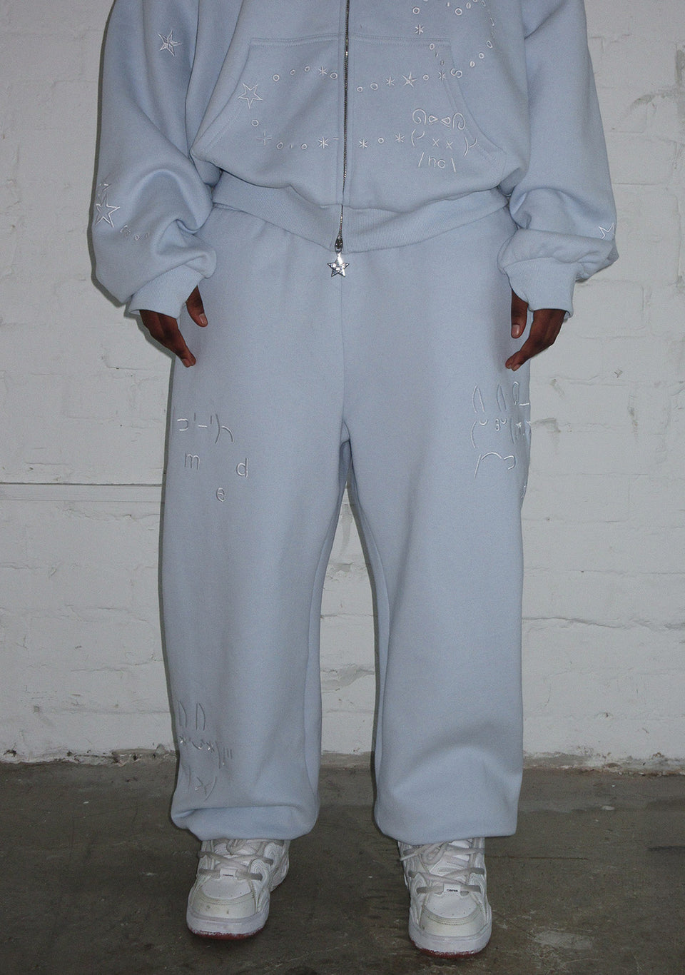 MALFUNCTION SWEATPANTS BABY BLUE
