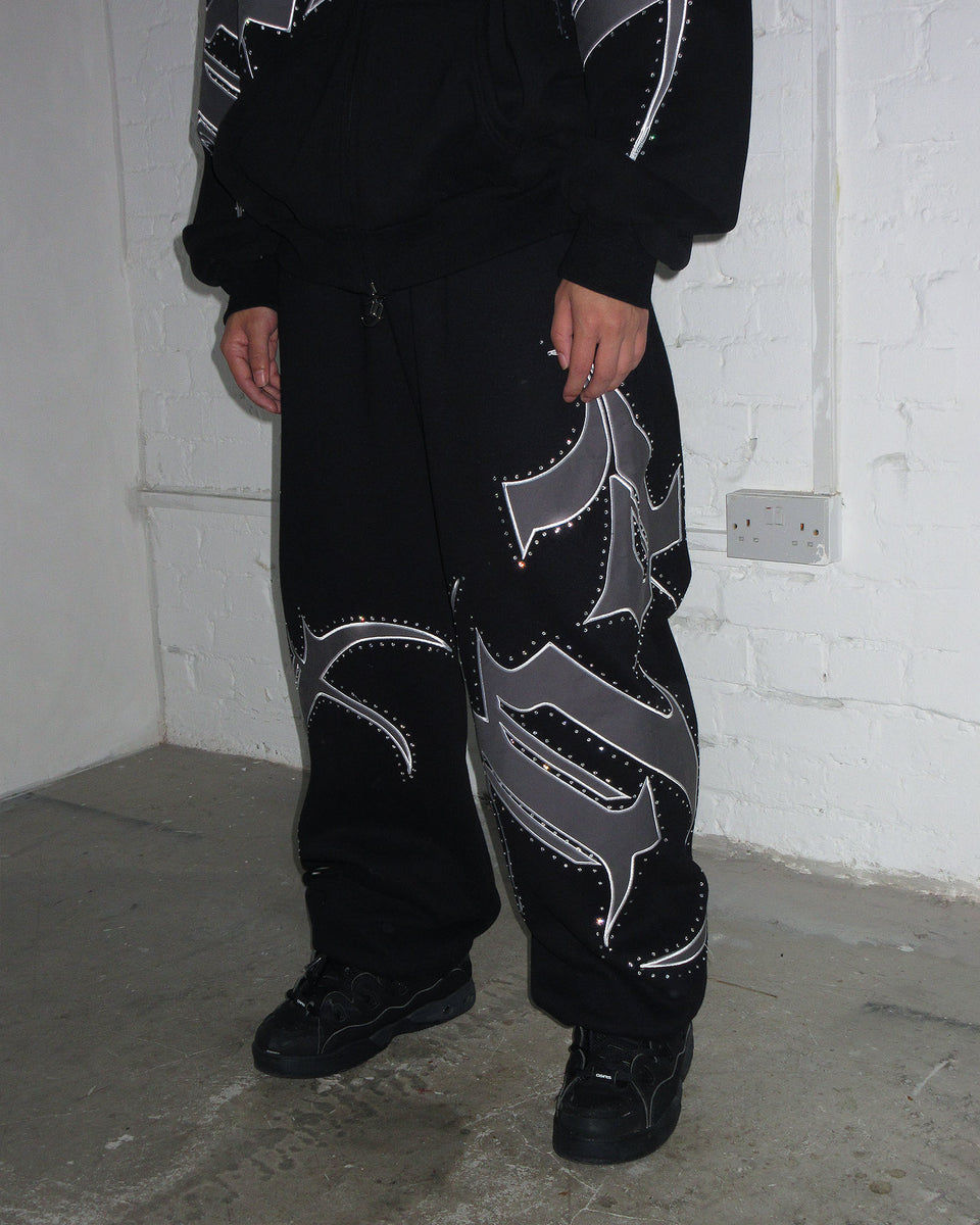 MONSTER RHINESTONE SWEATPANTS BLACK